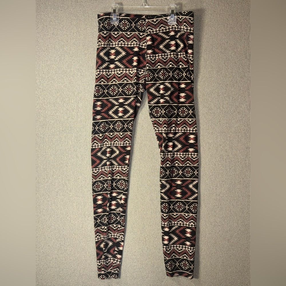 Charlotte Russe size medium Geometric Pattern Leggings - Black, Red, Cream